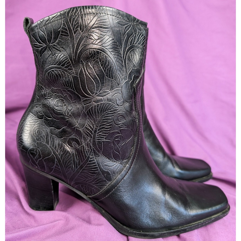 Y2k Artiva Lida 8.5 Ankle Boots Black Rose Embossed Leather Brazil Side Zip VTG